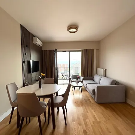 Skyline Diamond Daire *